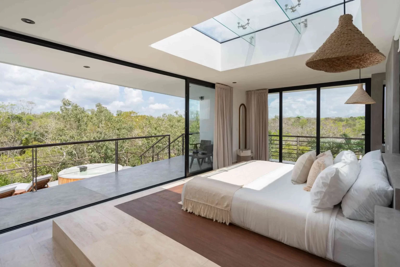 Home tulum luxury villa e647ff2a48e0b0297309ca1e4a79e2283d2470c6 11zon scaled.webp